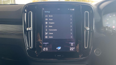 Volvo Xc40 2.0 B4P R DESIGN 5dr Auto Petrol Estate